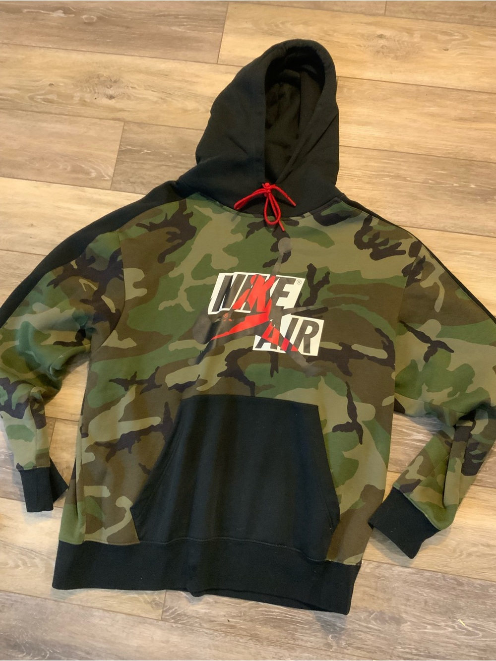 Jordan Men's Camo Zip-Up Hoodie - Green/Black with Red Accent